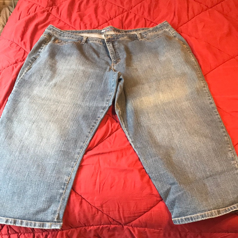 Capri jeans
